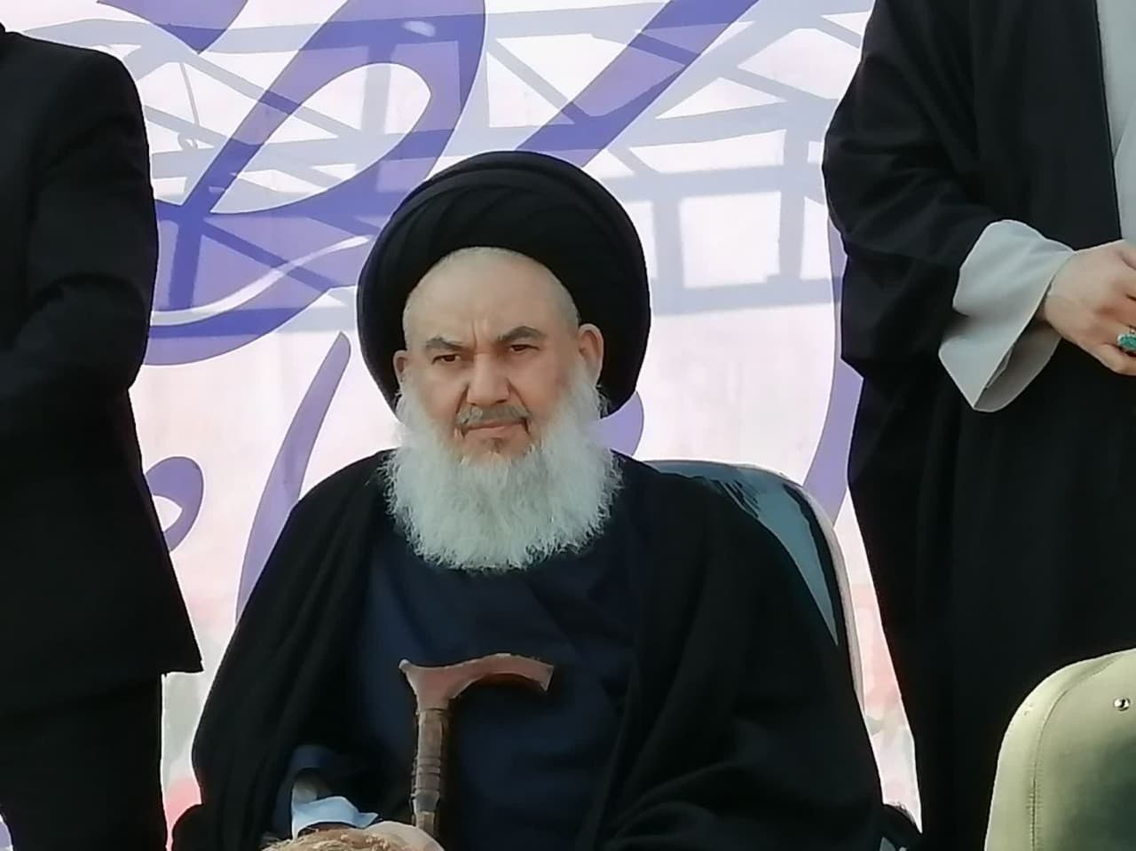 انقلاب یعنی مباره مستمر و همیشگی با آمریکا و اسرائیل
