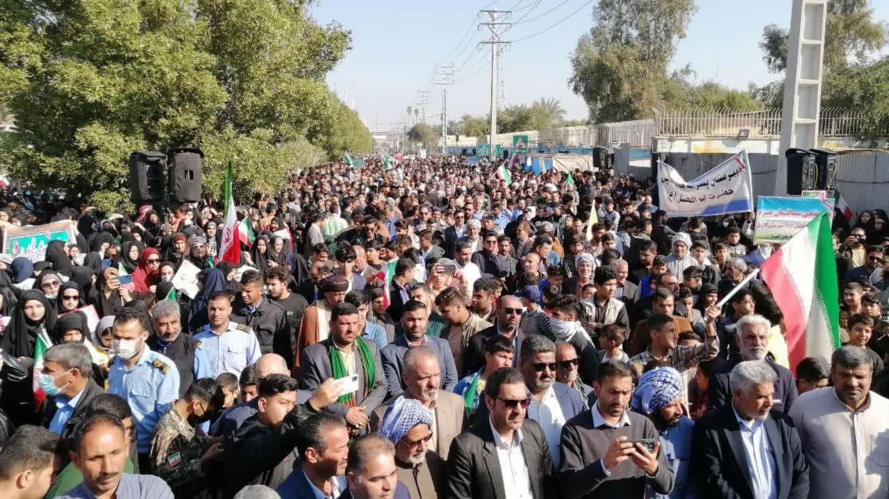 شکوه و شکوت حضور مردم شهرستان کارون در ٢٢بهمن