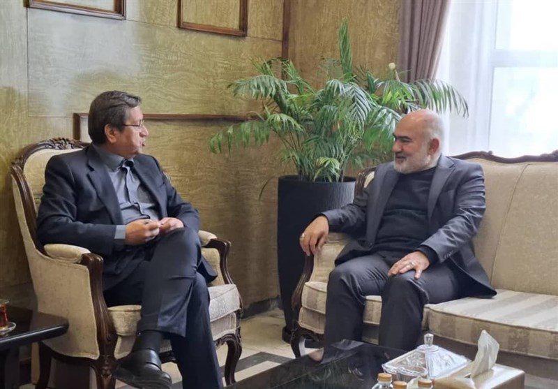 استاندار خوزستان خواستار واگذاری مالکیت هفتتپه شد