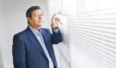 استیضاح وزیر اقتصاد رای آورد/ همتی برکنار شد
