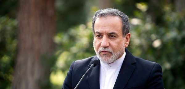 عراقچی: غنی‌سازی قابل مذاکره نیست/ انتقال پیام رهبری به پوتین