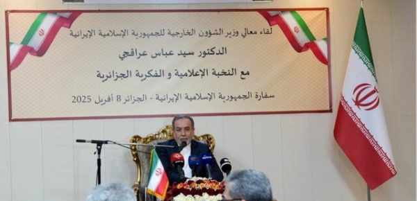 عراقچی: مذاکرات آتی در مسقط، آزمونی برای سنجش جدیت آمریکاست