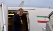 عراقچی و هیات دیپلماتیک ایرانی راهی عمان شد