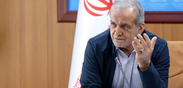 پزشکیان: هرکس ارز ۲۸۵۰۰ تومانی می‌‌گیرد حتما رانت می‌گیرد