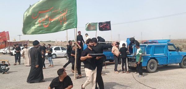 عشق خدام حسینی به زائران کربلا