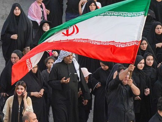 رود انسانهای عاشق به کربلا سرازیر شد