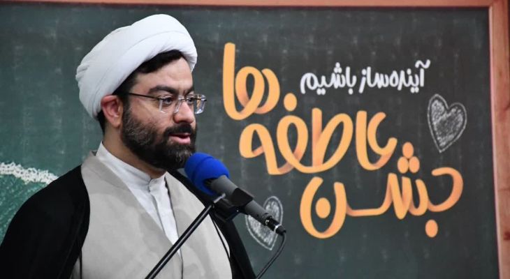 ۸۵۰ هزار دانش‌آموز نیازمند بسته آموزشی دریافت می‌کنند