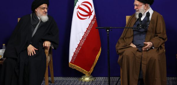 رهبر معظم انقلاب اسلامی: آیت‌الله میلانی از ارکان نهضت اسلامی است