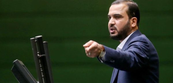 بی‌برنامگی دولت عامل گرانی ارز و کالا