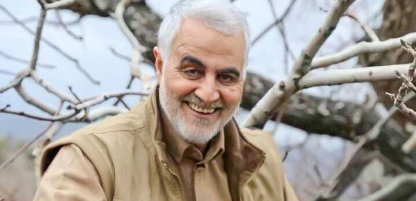 حاج قاسم؛مردی با دل بزرگ