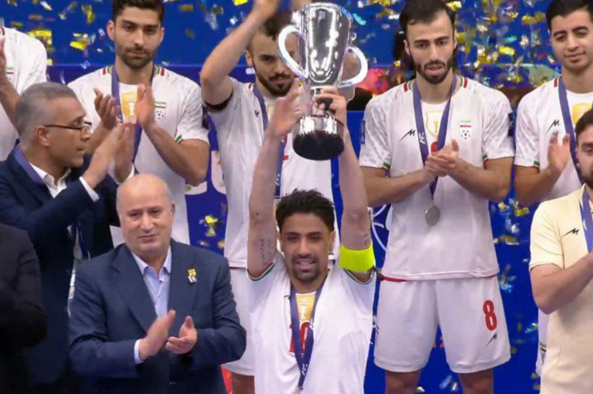 چهاردهمین جام از قلب فینال نفس‌گیر