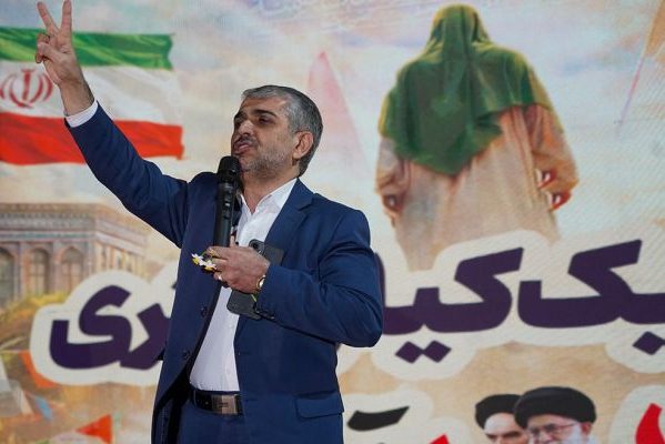 تحرکات آمریکا،جنگ روانی بی محتوا است