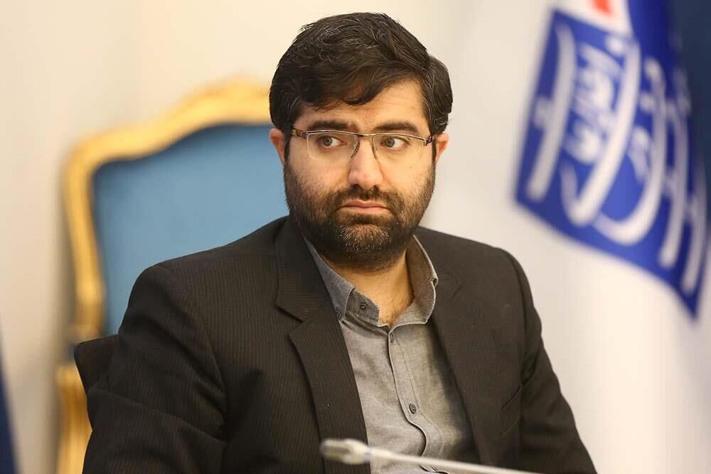 خود کفایی ایران در بنزین با کاهش مصرف یک لیتر
