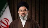 پیام رهبر انقلاب اسلامی به مناسبت روز کارگر و روز معلم